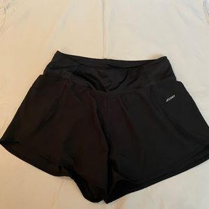 Running shorts